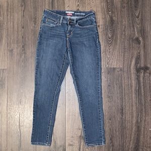 2/$25 Levi’s- Blue Skinny Jeans